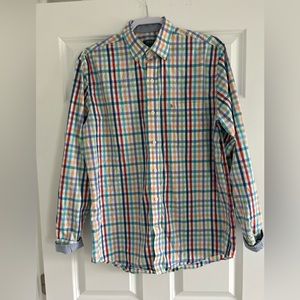 IZOD Premium Essentials Mens Button down shirt